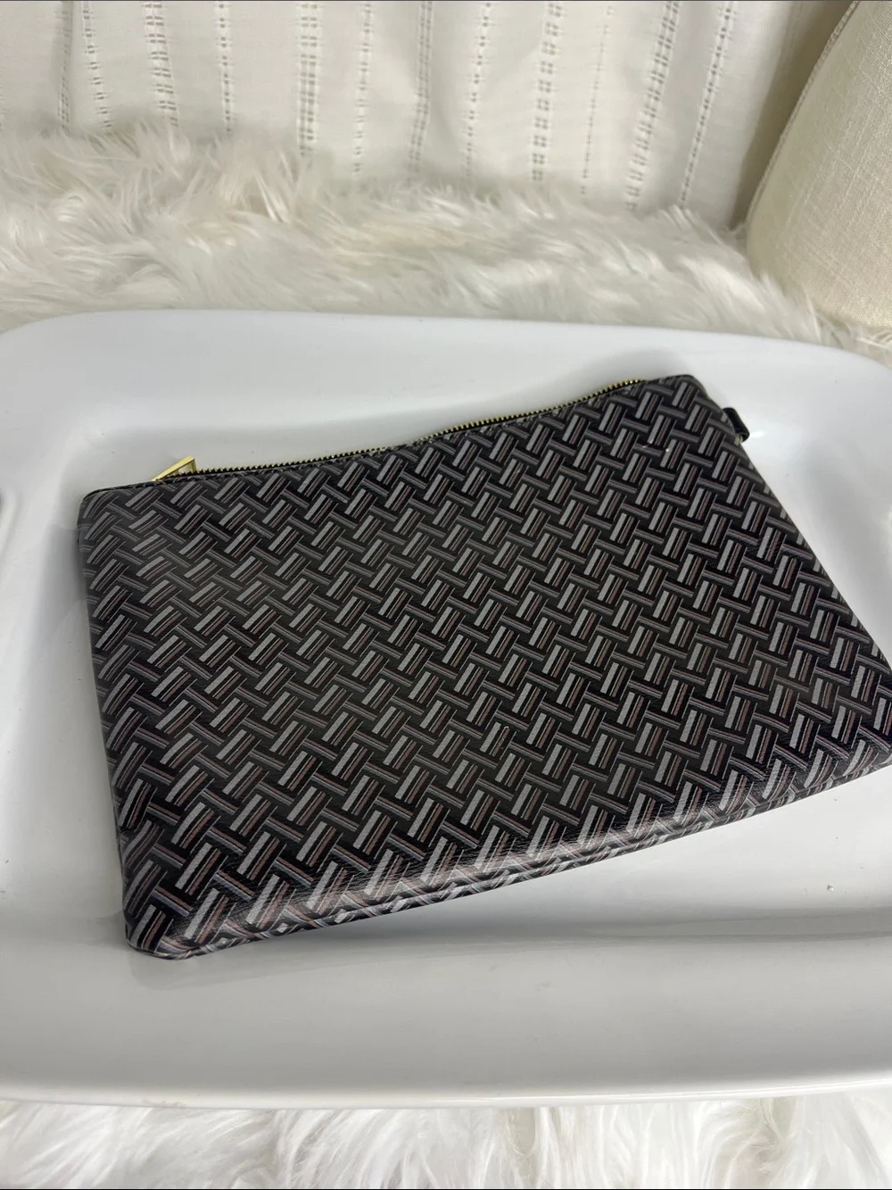 Woven Pattern Zip Pouch Clutch in Black and Brown